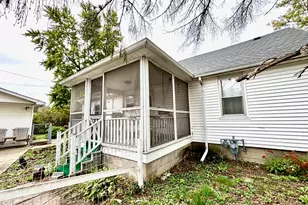 [Address not provided], Palos Hills, IL 60465 - Photo 4