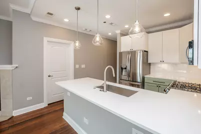 [Address not provided], Chicago, IL 60625 - Photo 4