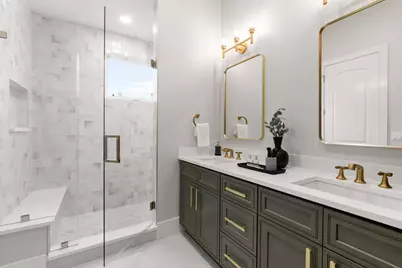 1426 W Irving Park Road #4, Chicago, IL 60613 - Photo 14