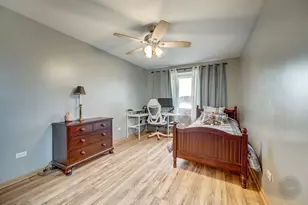 4330 Odonohue Dr, Joliet, IL 60431 - Photo 14