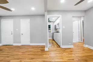 6411 S Leclaire Ave, Chicago, IL 60638 - Photo 6