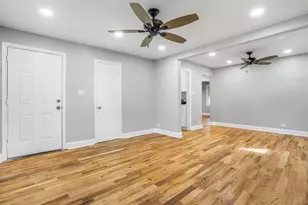 6411 S Leclaire Ave, Chicago, IL 60638 - Photo 4