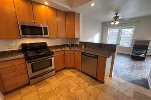 1342 W Estes Ave, Chicago, IL 60626 - Photo 20