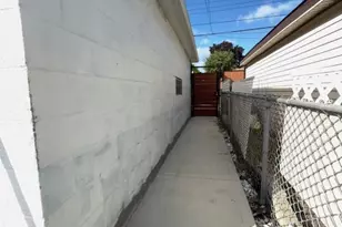 3406 W 74th St, Chicago, IL 60629 - Photo 44