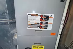 3406 W 74th St, Chicago, IL 60629 - Photo 36