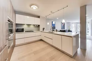 520 N Halsted St, Chicago, IL 60642 - Photo 4