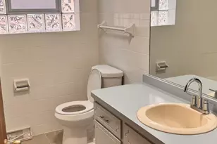 5517 W Windsor Ave, Chicago, IL 60630 - Photo 12