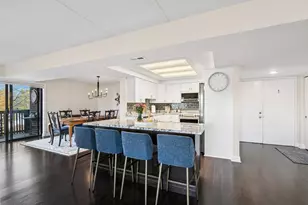 920 Vose Dr, Gurnee, IL 60031 - Photo 4