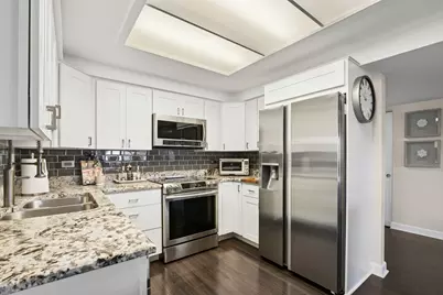 920 Vose Drive #202, Gurnee, IL 60031 - Photo 10