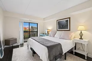 920 Vose Dr, Gurnee, IL 60031 - Photo 16