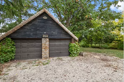 701 E 7th Street, Lockport, IL 60441 - Photo 4