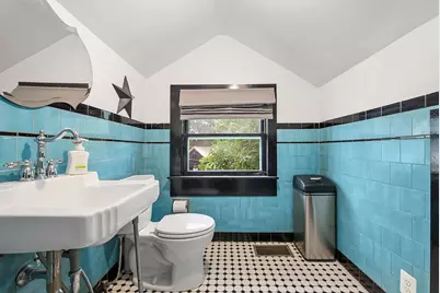 701 E 7th Street, Lockport, IL 60441 - Photo 20