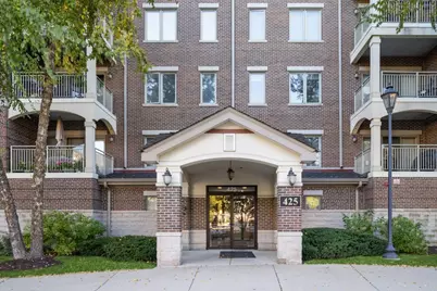 425 Village Green #314, Lincolnshire, IL 60069 - Photo 1