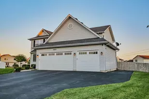 26210 W Bayberry Ct, Channahon, IL 60410 - Photo 2