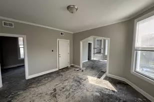 7352 S Lowe Ave, Chicago, IL 60621 - Photo 8