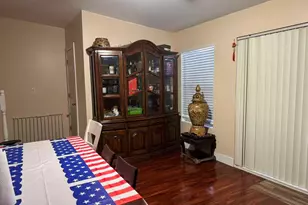 2728 W 39th Pl, Chicago, IL 60632 - Photo 10