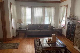 5631 W Cornelia Ave, Chicago, IL 60634 - Photo 2