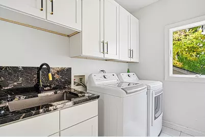 220 Santos Avenue, Minooka, IL 60447 - Photo 36