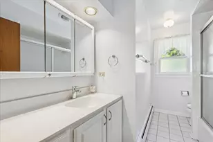 58 E Division St, Villa Park, IL 60181 - Photo 8