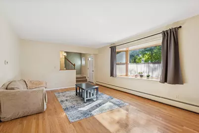 58 E Division Street, Villa Park, IL 60181 - Photo 2