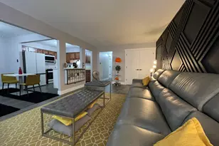 22453 Pleasant Dr, Richton Park, IL 60471 - Photo 6