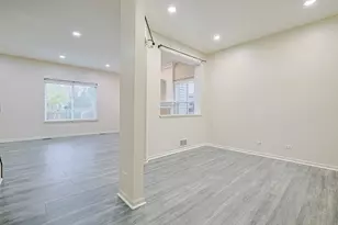 204 Aspen Cir, Gilberts, IL 60136 - Photo 6