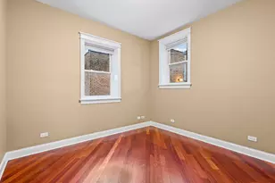 2704 W Cortland St, Chicago, IL 60647 - Photo 16