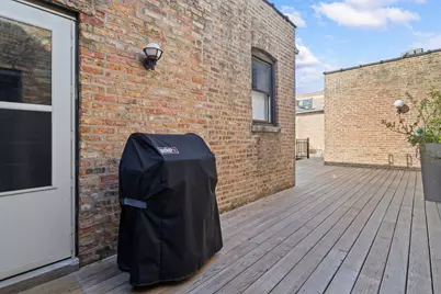 2704 W Cortland Street #3, Chicago, IL 60647 - Photo 22