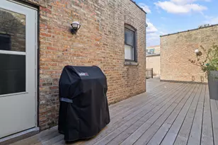 2704 W Cortland St, Chicago, IL 60647 - Photo 22