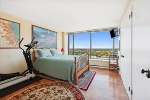 5455 N Sheridan Rd, Chicago, IL 60640 - Photo 10