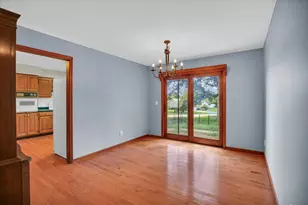 10 Dunlap Woods, Sidney, IL 61877 - Photo 4