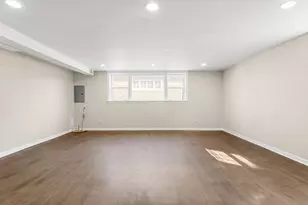 14637 Vincennes Rd, Harvey, IL 60426 - Photo 10