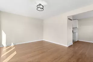 14637 Vincennes Rd, Harvey, IL 60426 - Photo 4