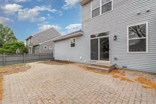 2746 Hillsboro Blvd, Aurora, IL 60503 - Photo 24