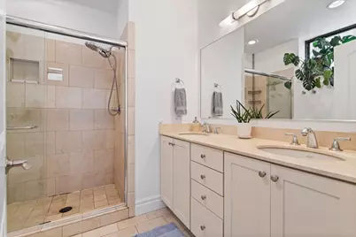 1048 W Lawrence Avenue #2, Chicago, IL 60640 - Photo 10