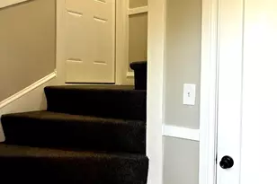 4741 N Keating Ave, Chicago, IL 60630 - Photo 2