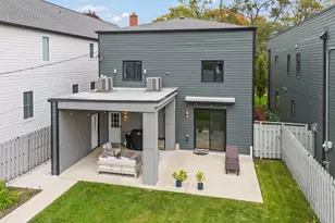 1126 Pitner Ave, Evanston, IL 60202 - Photo 38