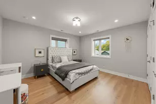 1126 Pitner Ave, Evanston, IL 60202 - Photo 28