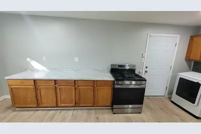 149 Austin Avenue, Carpentersville, IL 60110 - Photo 4