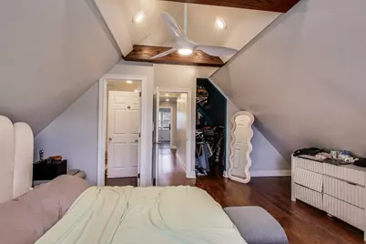 10441 S Prairie Avenue, Chicago, IL 60628 - Photo 16