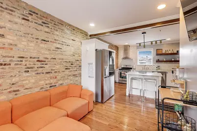 10441 S Prairie Avenue, Chicago, IL 60628 - Photo 10
