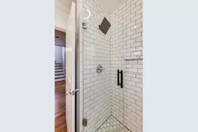 10441 S Prairie Avenue, Chicago, IL 60628 - Photo 14