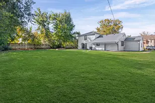 1531 Marion St, Schaumburg, IL 60193 - Photo 18