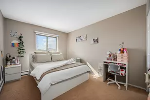 1931 Prairie Square, Schaumburg, IL 60173 - Photo 12