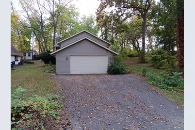 2216 Gainsboro Avenue, Davis, IL 61019 - Photo 2