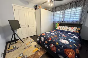 5501 Mulford St, Skokie, IL 60077 - Photo 20