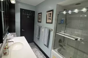 5501 Mulford St, Skokie, IL 60077 - Photo 24