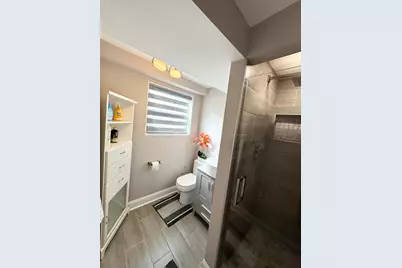 5501 Mulford Street, Skokie, IL 60077 - Photo 22