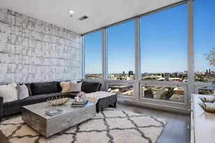 500 W Superior St, Chicago, IL 60654 - Photo 10