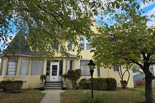 801 7th St, Lasalle, IL 61301 - Photo 2